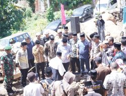 Fokus Tingkatkan SDM, Ilham Azikin Resmikan Pembangunan Pesantren Pertama di Kecamatan Sinoa