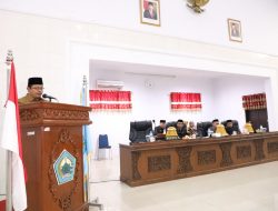 Pj Bupati Hadiri Paripurna Penyerahan Rancangan Perda APBD 2024 ke DPRD Bantaeng 